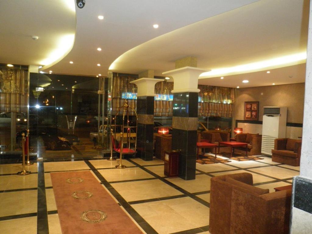 Al Muhaidb Al Nadwa Riade Exterior foto