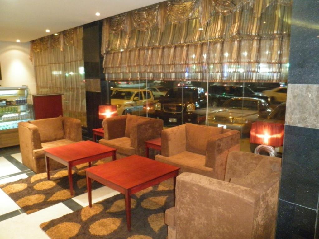Al Muhaidb Al Nadwa Riade Exterior foto